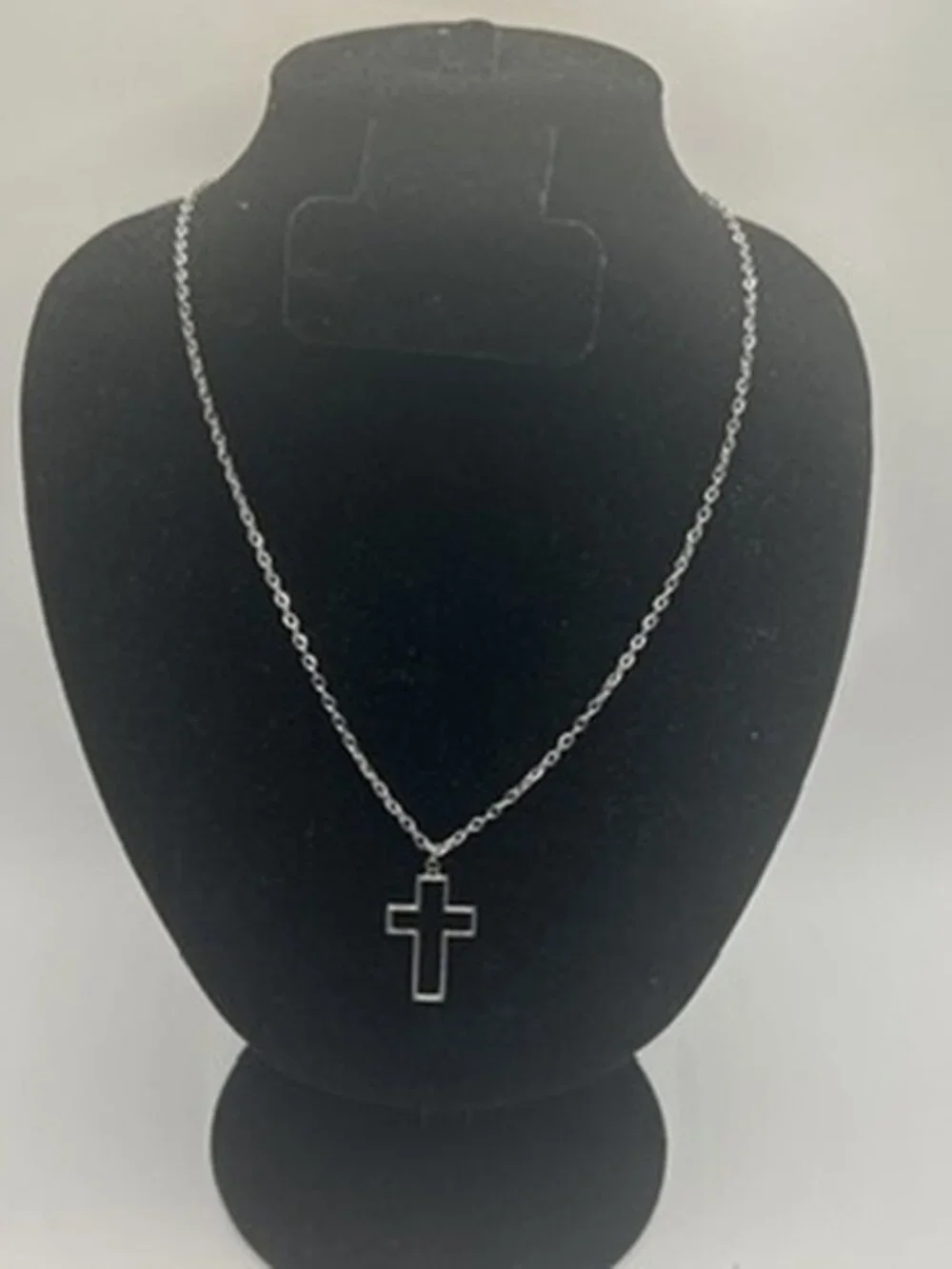 Vintage Outline Cross Pendant Necklace Real Silver Stainless Steel Plated New